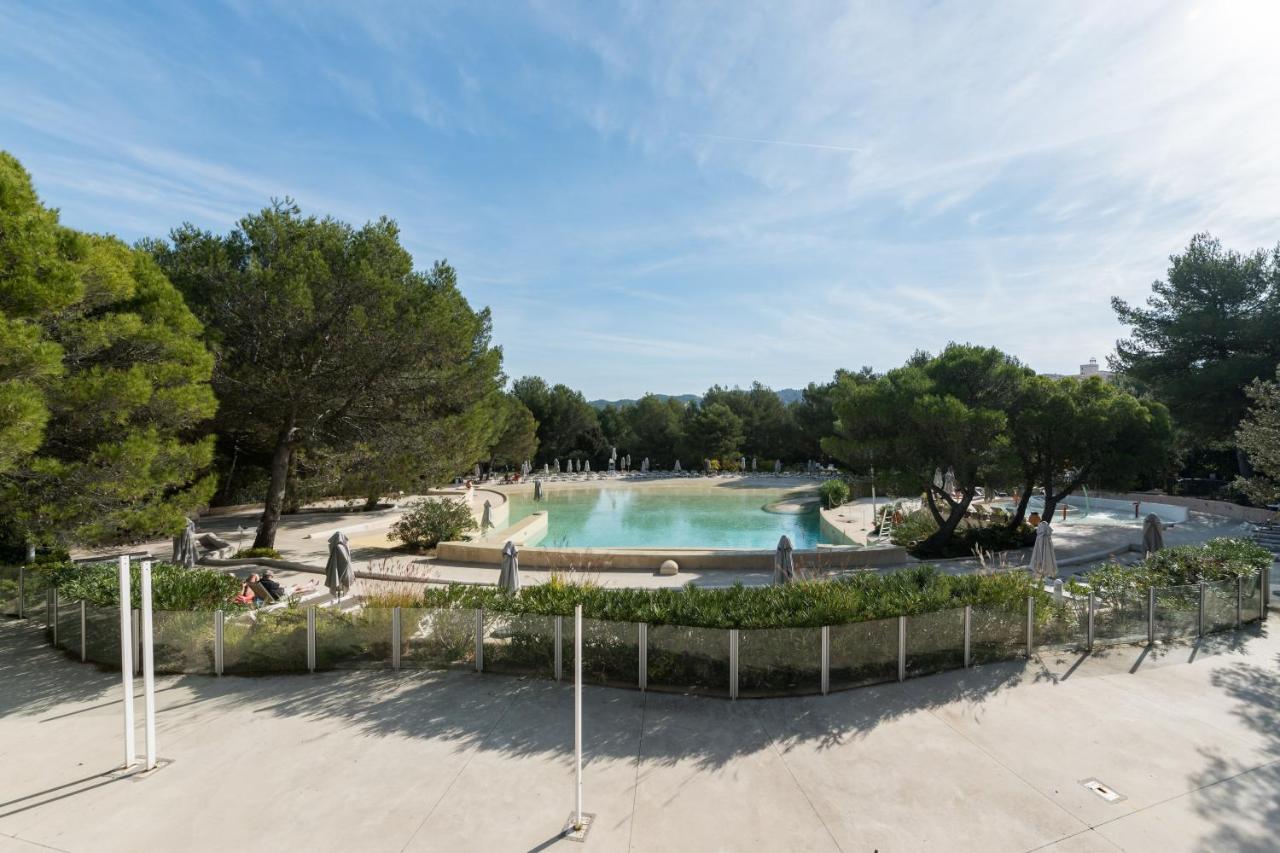 Village Pierre & Vacances Pont Royal En Provence Mallemort Exterior photo